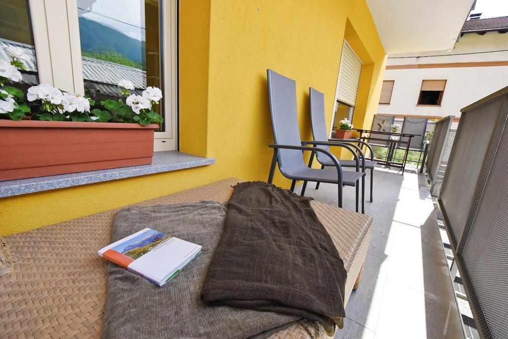 Apartment And Rooms Hisa Sonca Kobarid Room photo
