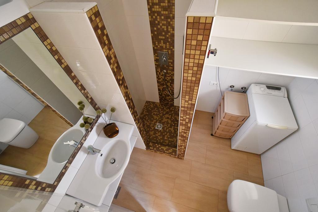 Apartment And Rooms Hisa Sonca Kobarid Room photo